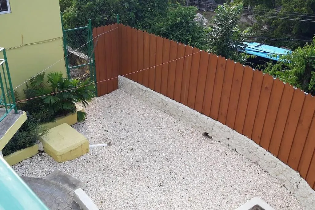 2 Bdr Apt #1 At Ramparts Near Sangster Airport Montego Bay Apartman