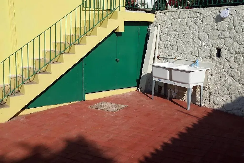 2 Bdr Apt #1 At Ramparts Near Sangster Airport Montego Bay