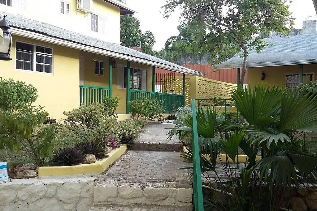 Apartment 2 Bdr Apt #1 At Ramparts Near Sangster Airport Montego Bay